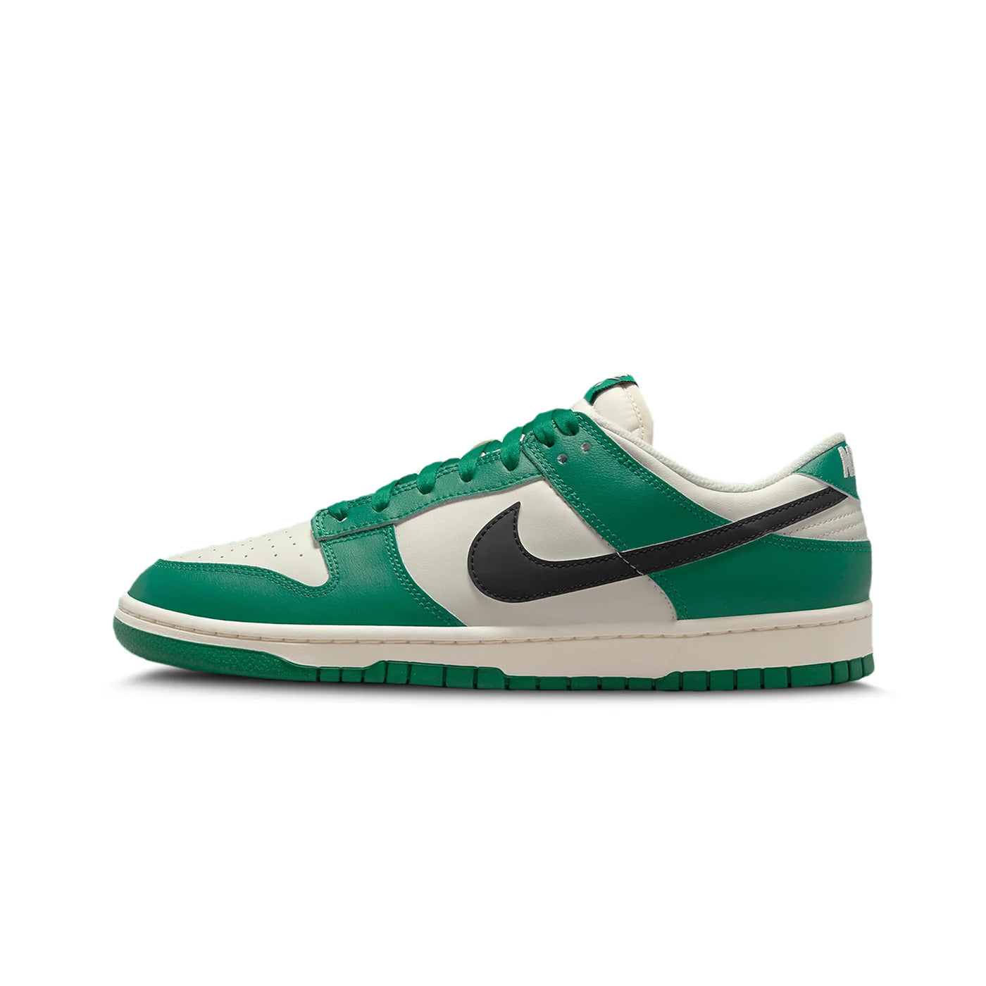 NIKE DUNK LOW SE LOTTERY PACK MALACHITE GREEN